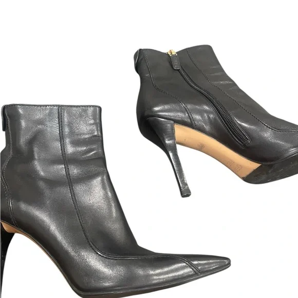 Gucci Black Leather Heeled Boots - Picture 9 of 11